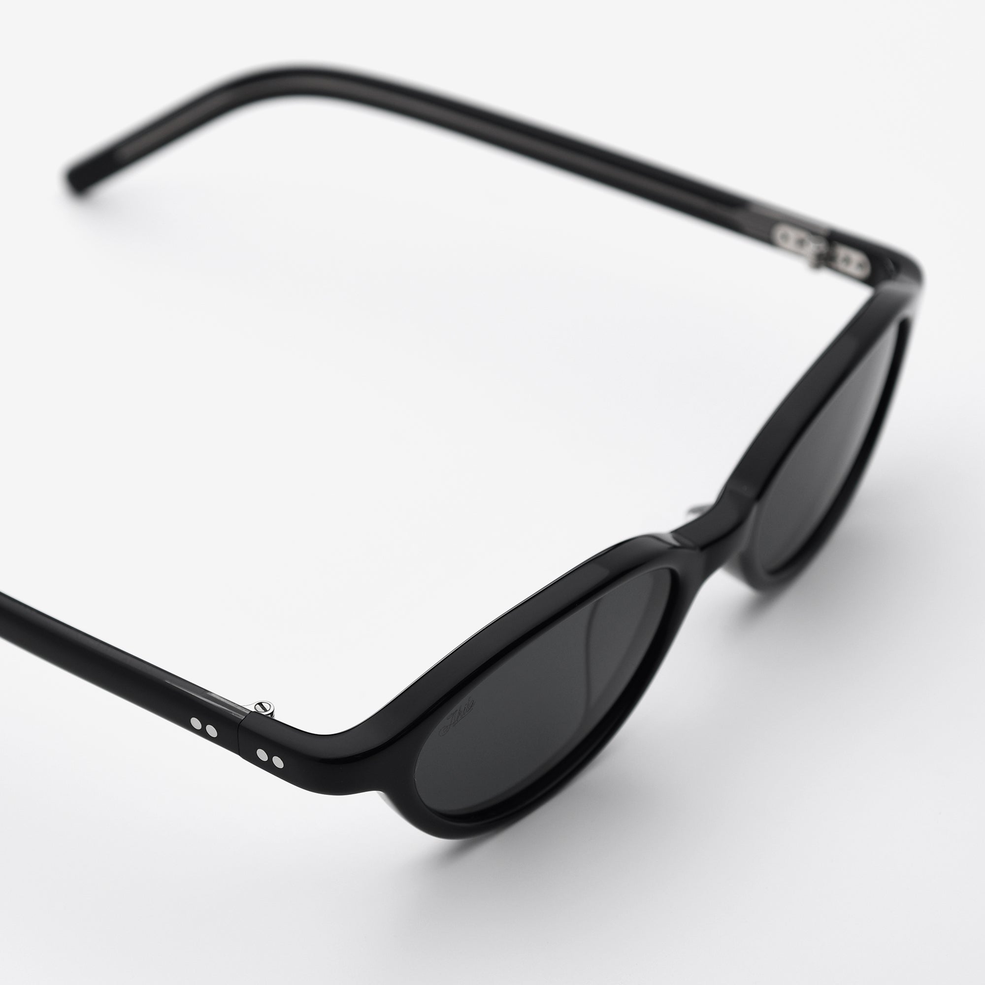 ❤️la.ailana商品❤️ AKILA Eyewear Alien Sunglasses