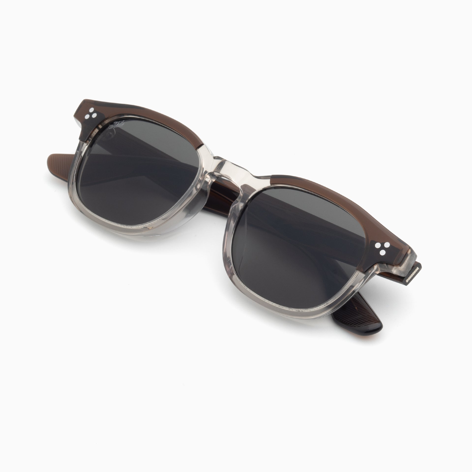 Brown & Warm Grey / Smoke
