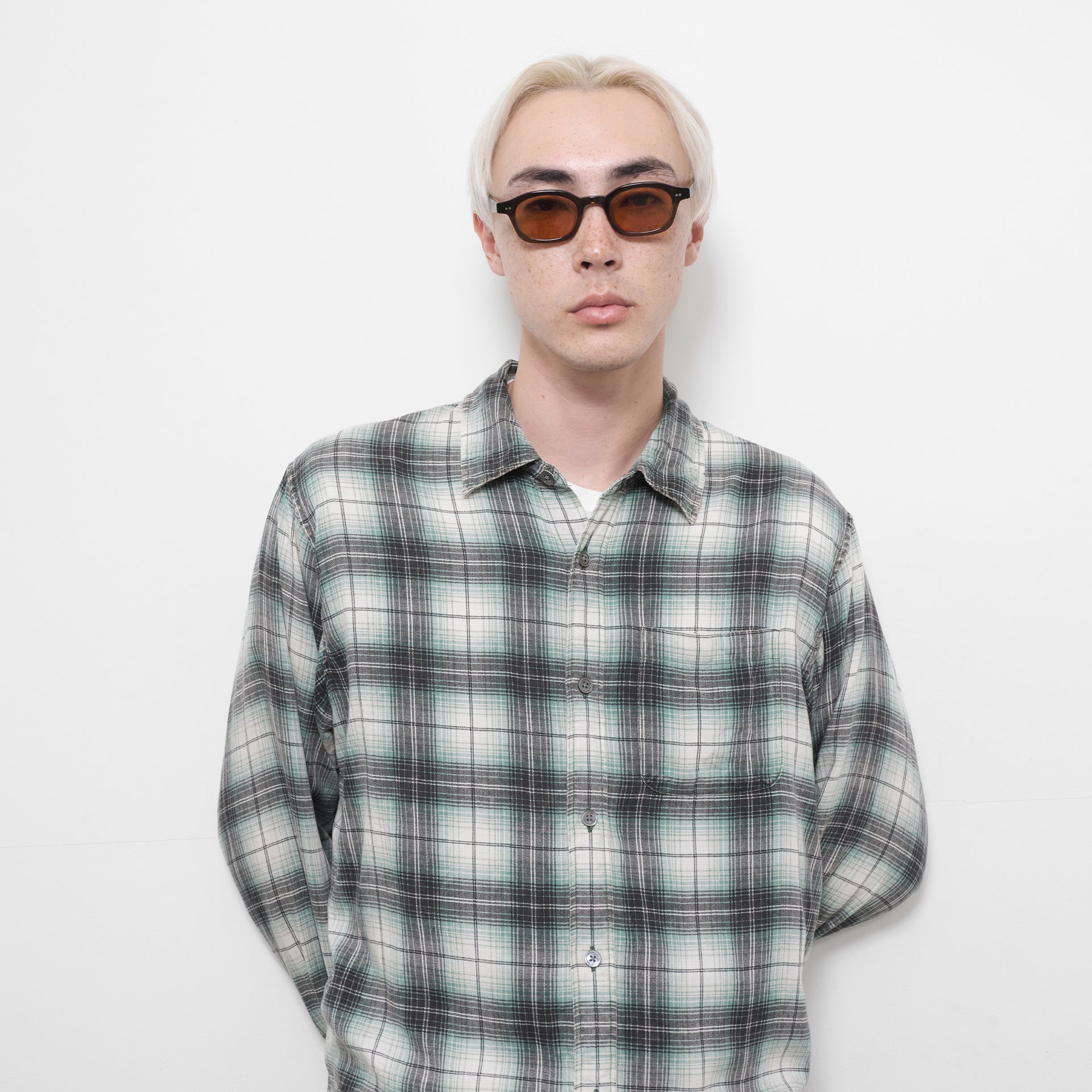 Fog Gradient / Amber