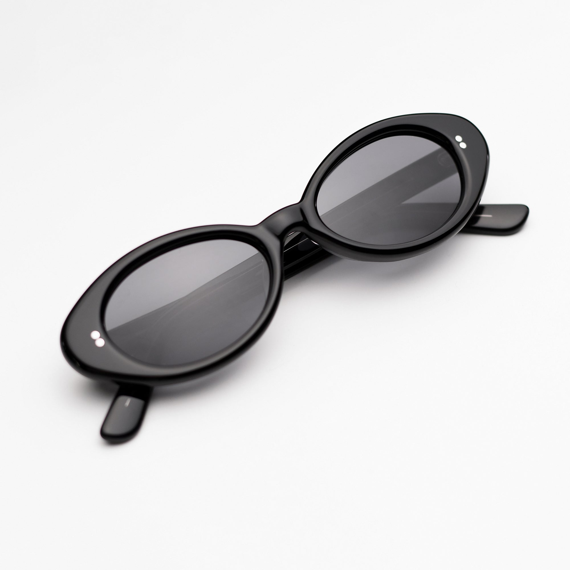 AKILA Eyewear Daisy Sunglasses