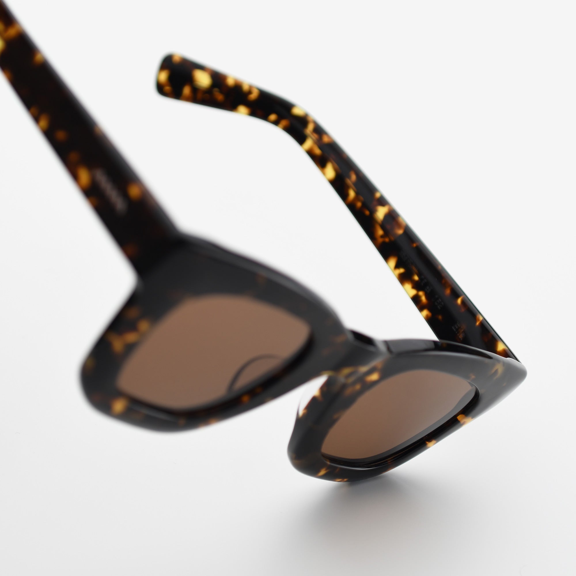 Brain Dead Elia Sunglasses – AKILA