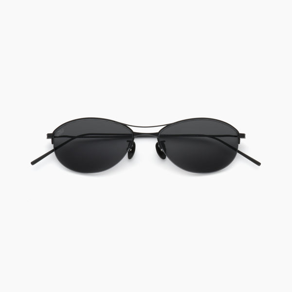 io着用　HELIX LOGO SUNGLASSES BLACK LOGO SUNGLASSES BLACK – HELIX