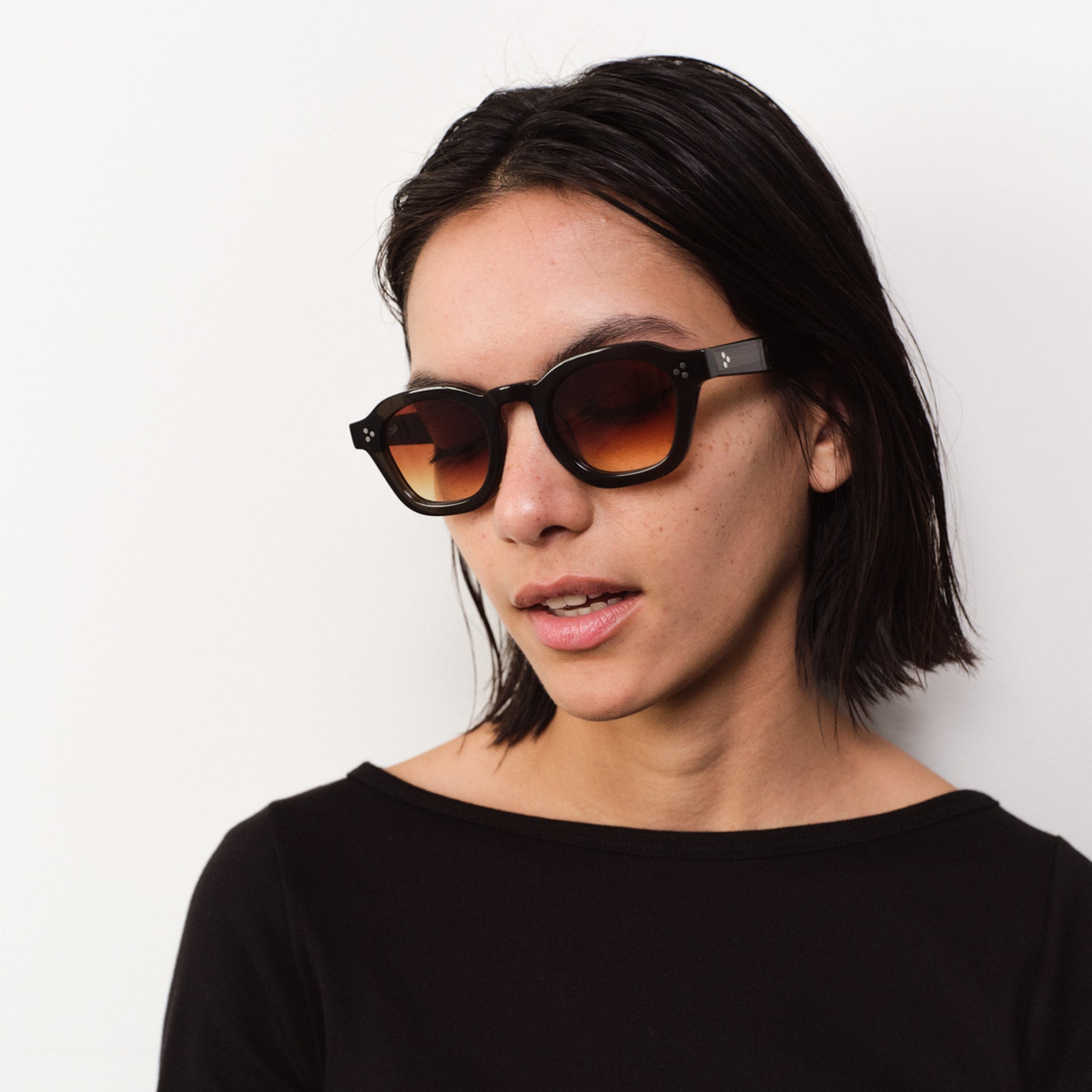 Umber / Gradient Amber