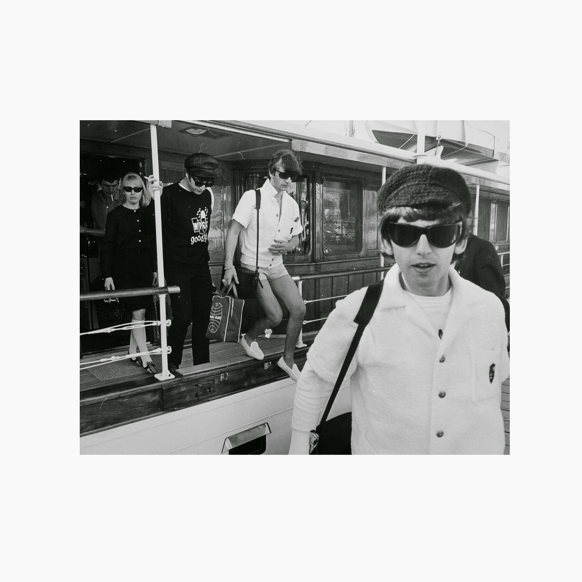 小物 akila Good Night for The Beatles AKILA Good Night Sunglasses for The Beatles