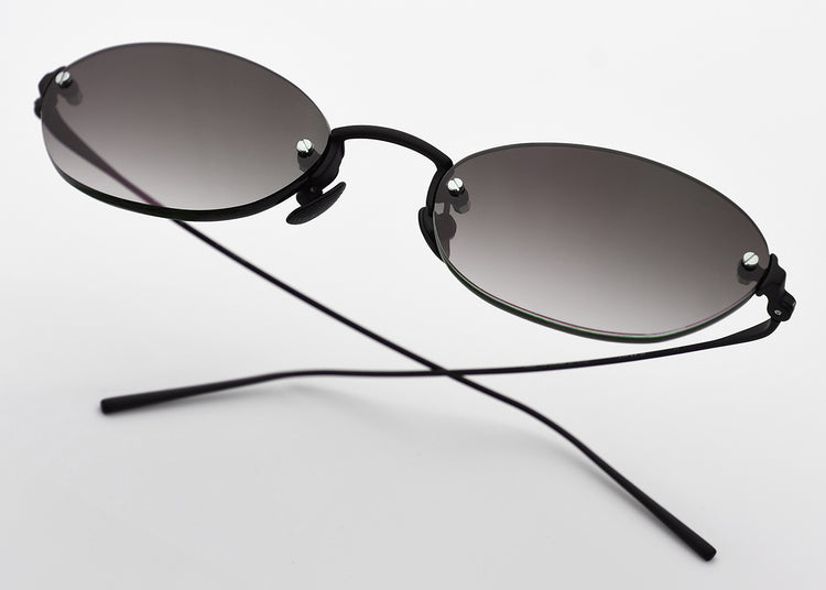A Modern Eyewear Concept – AKILA display picture 3